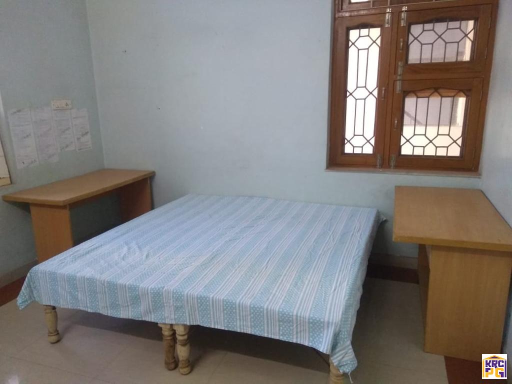 Boys-hostel-in-jaipur-pg-nearby-pg-for-working-males--pg-for-students-