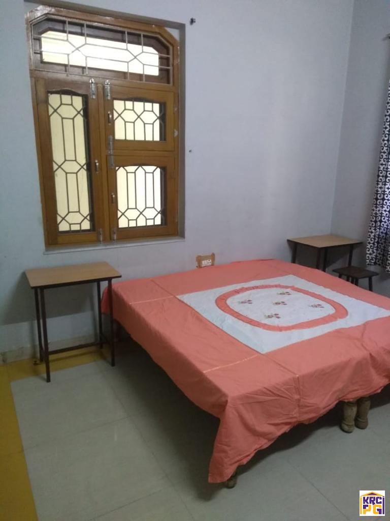 Boys-hostel-in-jaipur-pg-nearby-pg-for-working-males--pg-for-students-