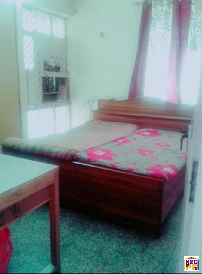 Neelu-Boys-Pg--In-Rohini-sector-15--Near-Manav-Chawk